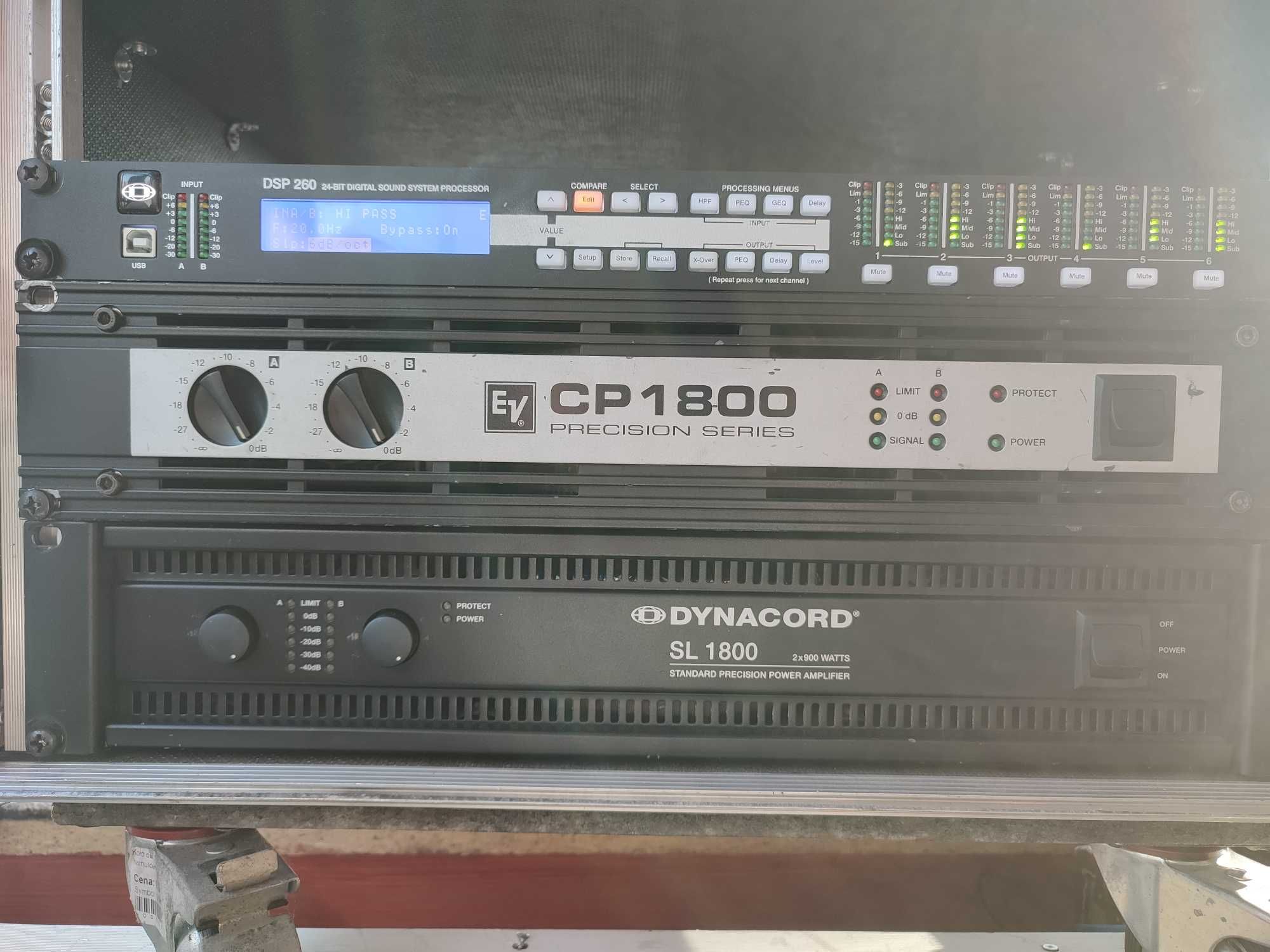 Mixer Soundcraft MFX + case
