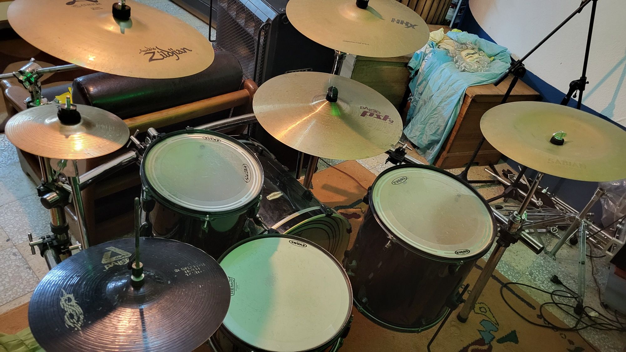 Bateria pearl com pratos e rack
