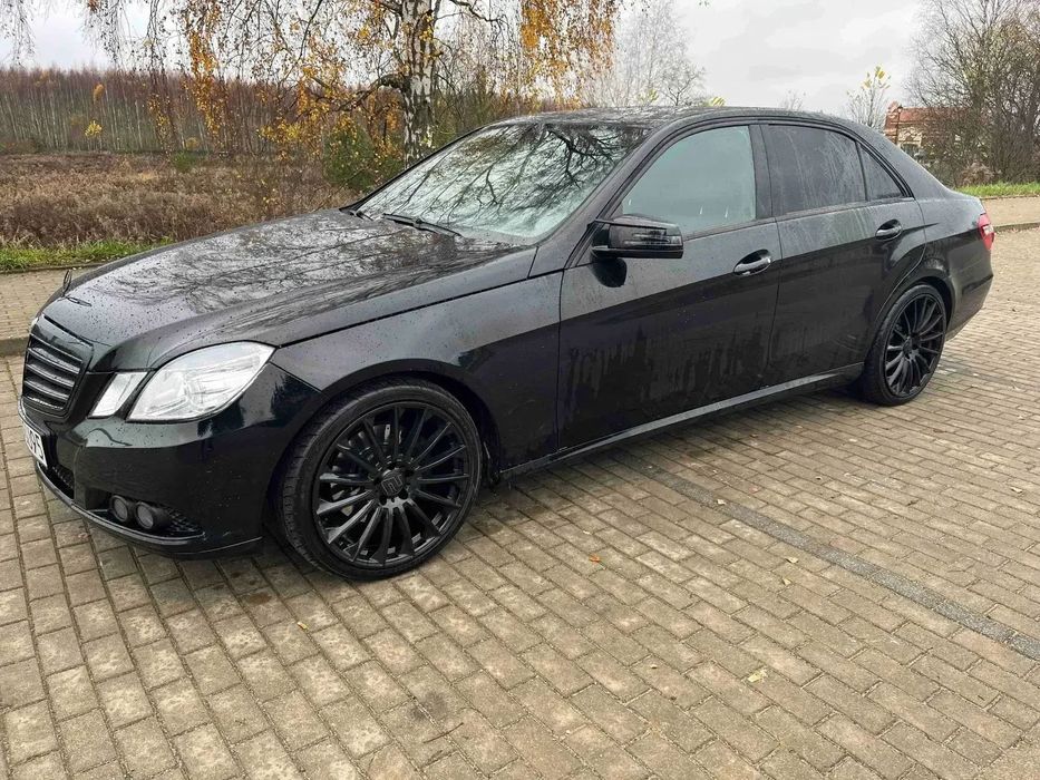 Mercedes-Benz Klasa E 250 CGI