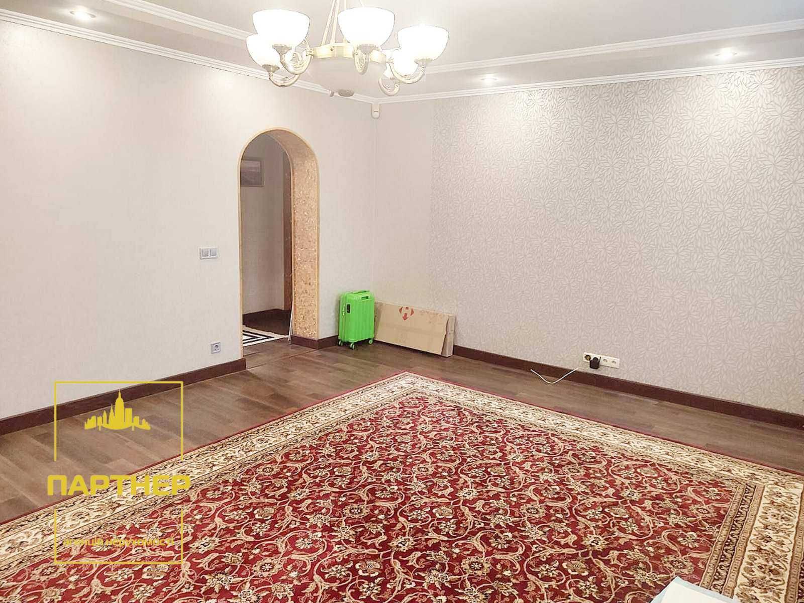 Продам 4 кімнатну квартиру  із  автономним  опаленням  у  Кременчуці