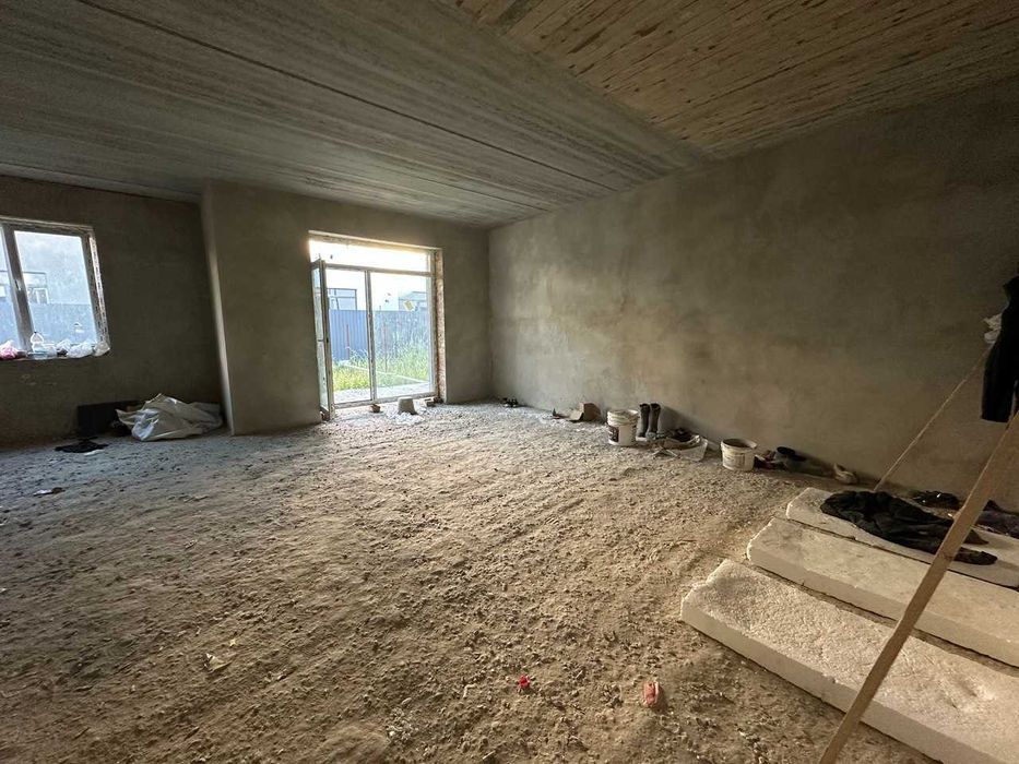 Сучасний таунхаус у престижному районі, який активно розвивається!