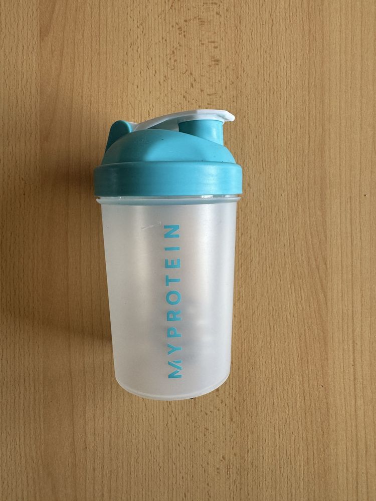 Shaker plastikowy marki Myprotein