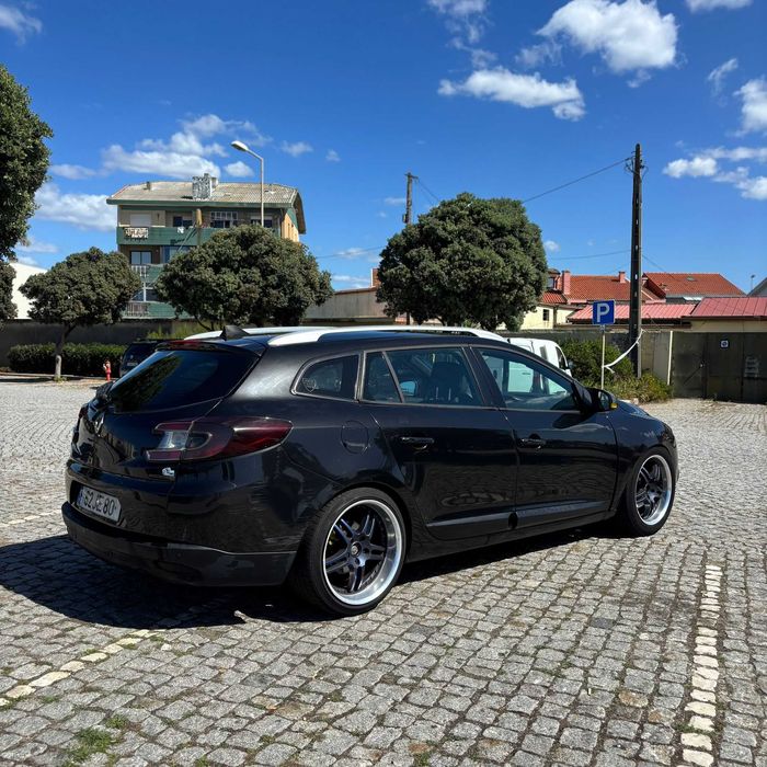 2010 RENAULT Mégane III Sport Tourer Diesel 1.5 dCi Dynamique S