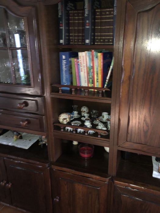 Movel de Sala com vitrine
