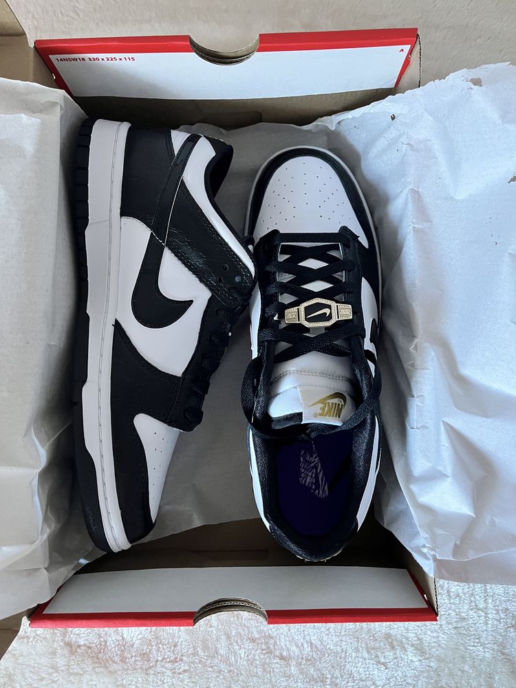 Nike Dunk Low SE World Champs Black White