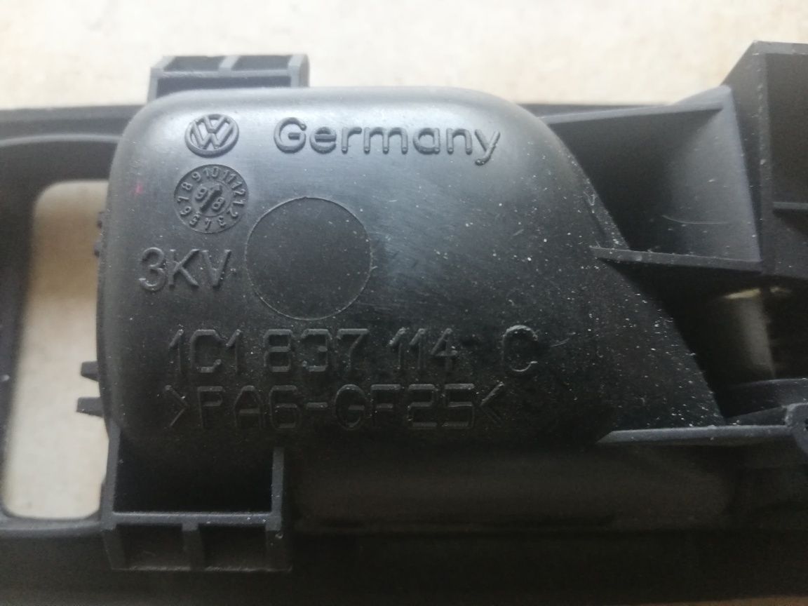 Puxador direito porta VW Beetle 9c1