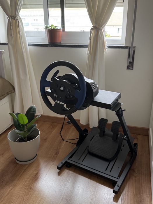 Volante/Pedais Thrustmaster T150 + Suporte