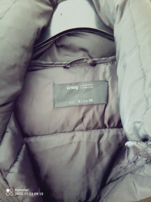 Długi płaszcz Sinsay pikowany s