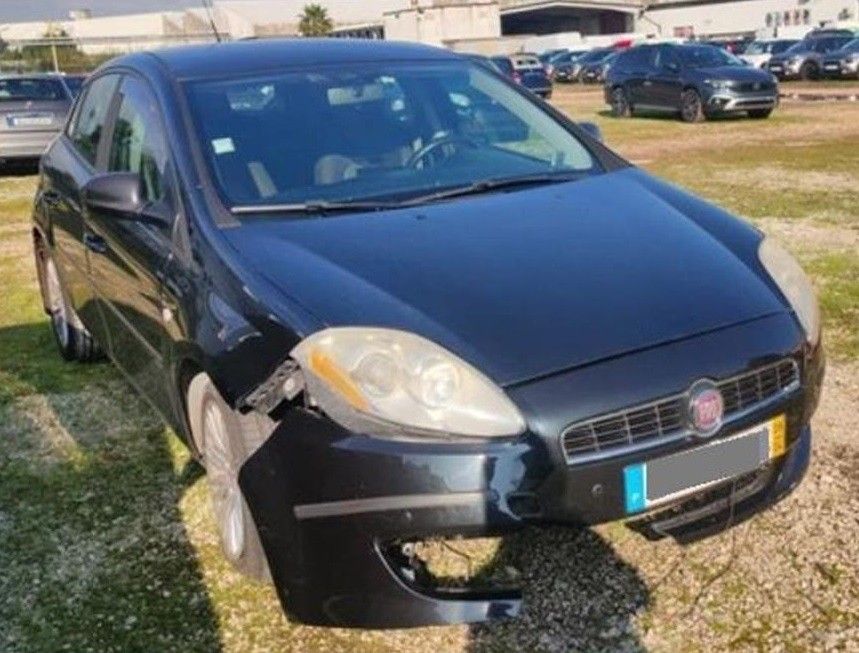 FIAT BRAVO 1.4I DE 2009 DISPONÍVEL PARA PEÇAS