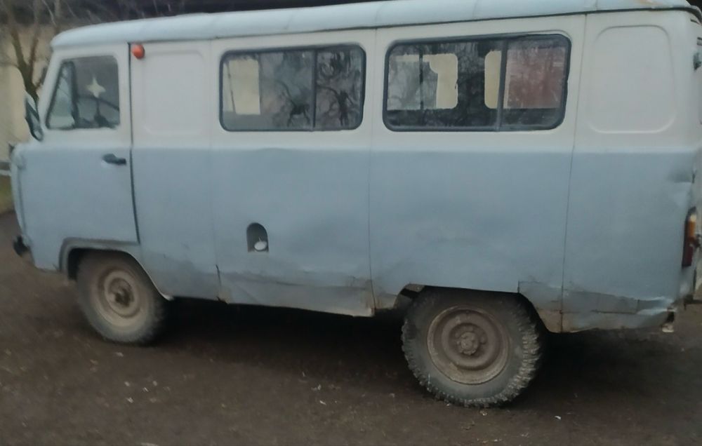 Продам УАЗ  таблетка 3962