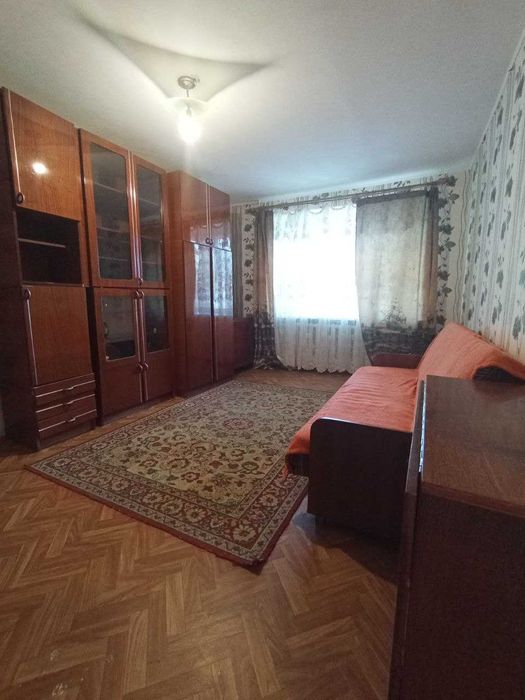 Продам 1 кімнатну кв-ру на вул. Затонського