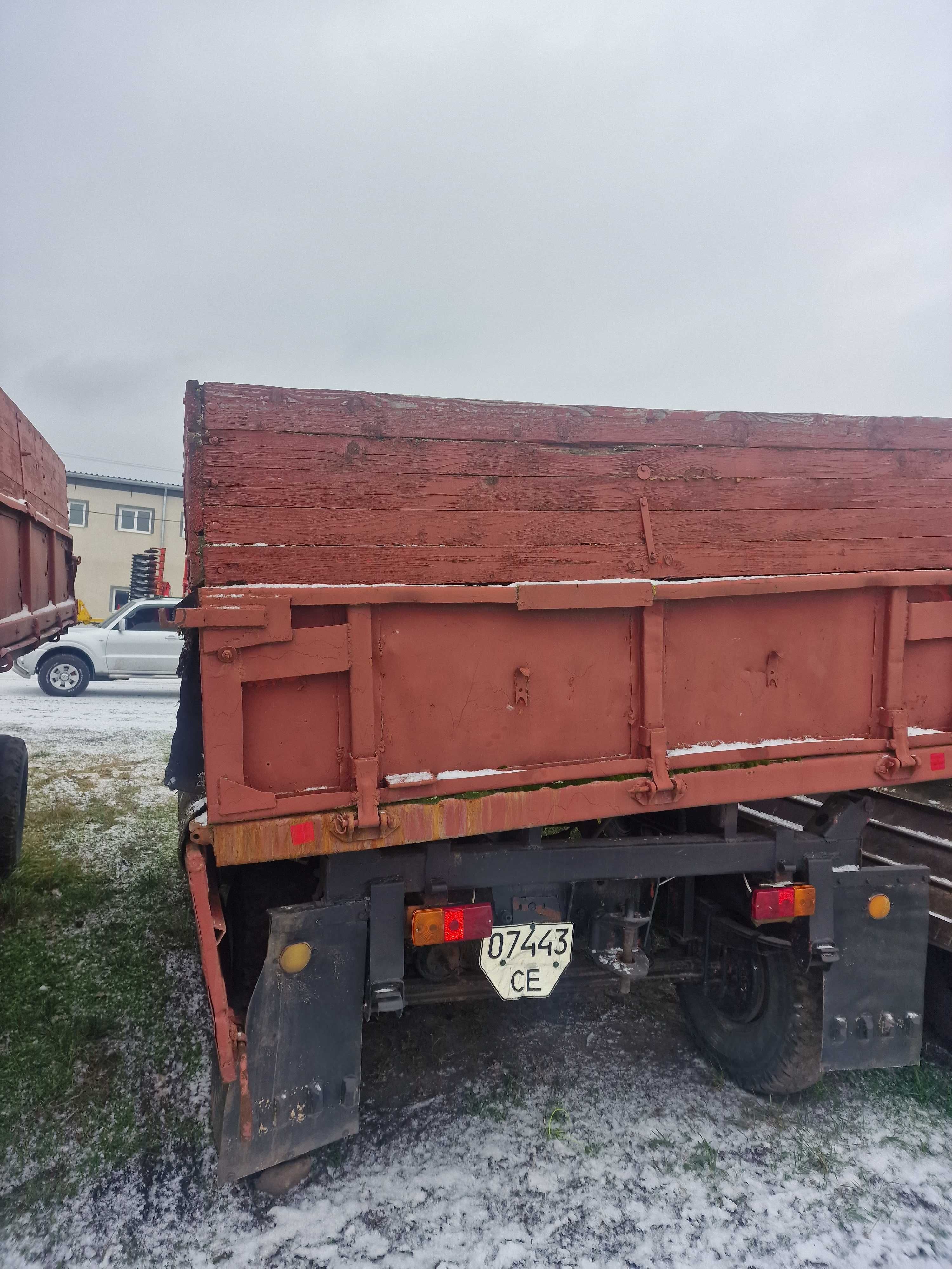 Продам прицеп 2ПТС-4
