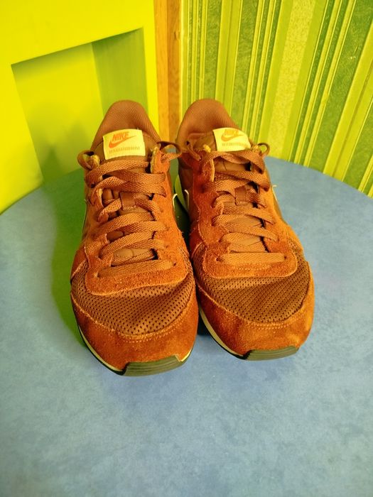 Nike Internationalist