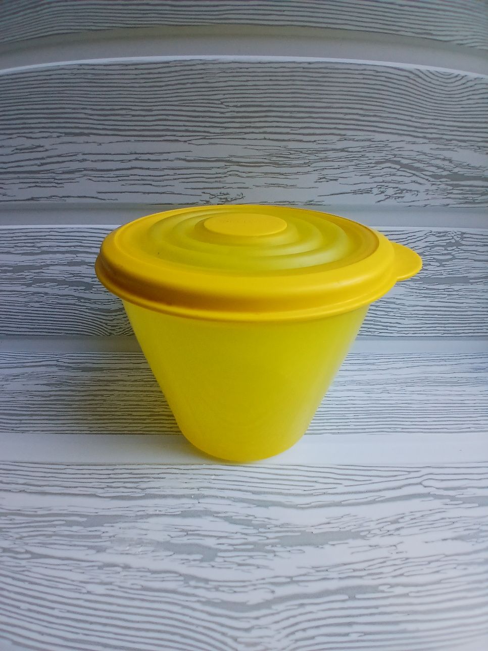 Посуд tupperware  б/у від 50 грн