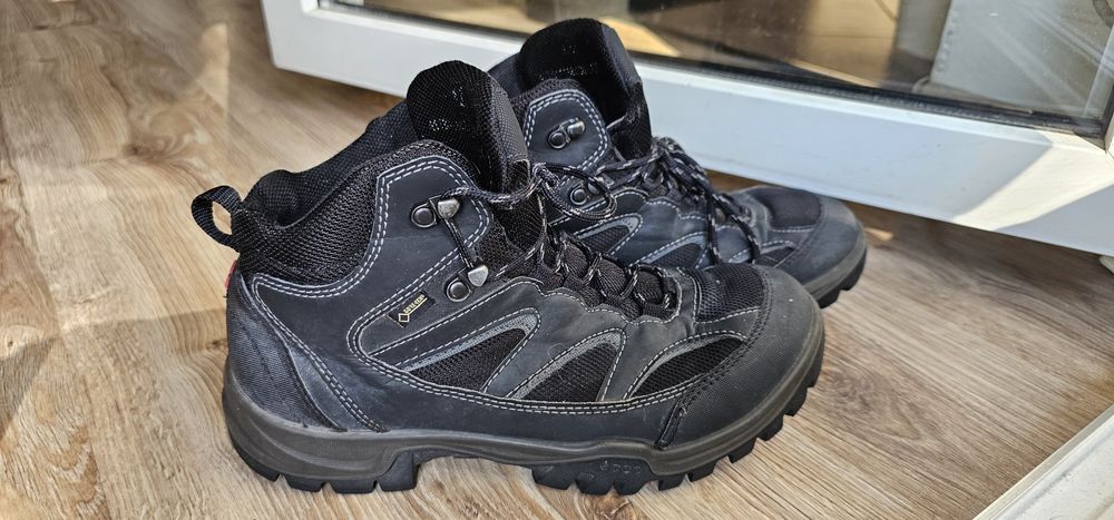 Ecco buty męskie trekkingowe rozmiar 41 wkładka 26,5cm używane