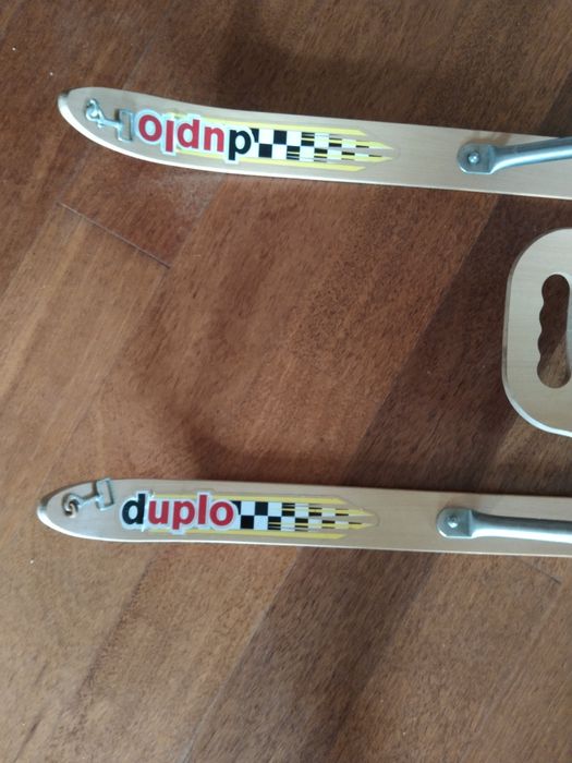 Sanki drewniane na płozach narty