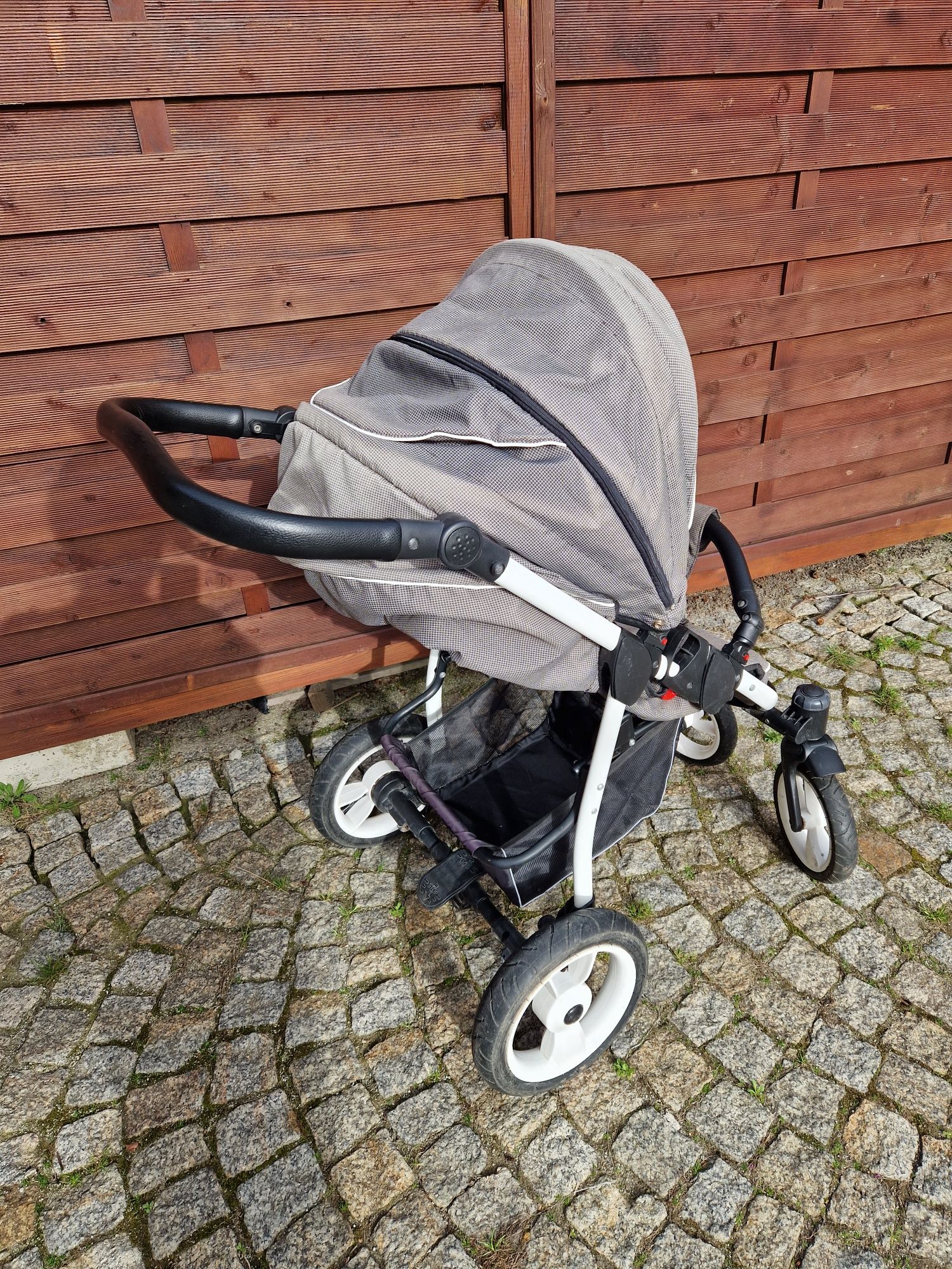 Spacerówka wózek dla dzieci