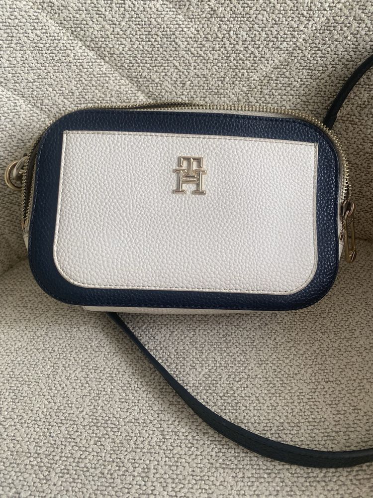 Сумка tommy hilfiger оригінал