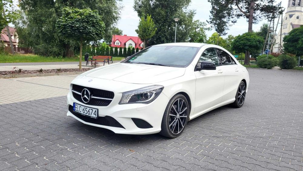 Auto do ślubu Mercedes CLA, do ślubu białe, auto na wesele wynajem