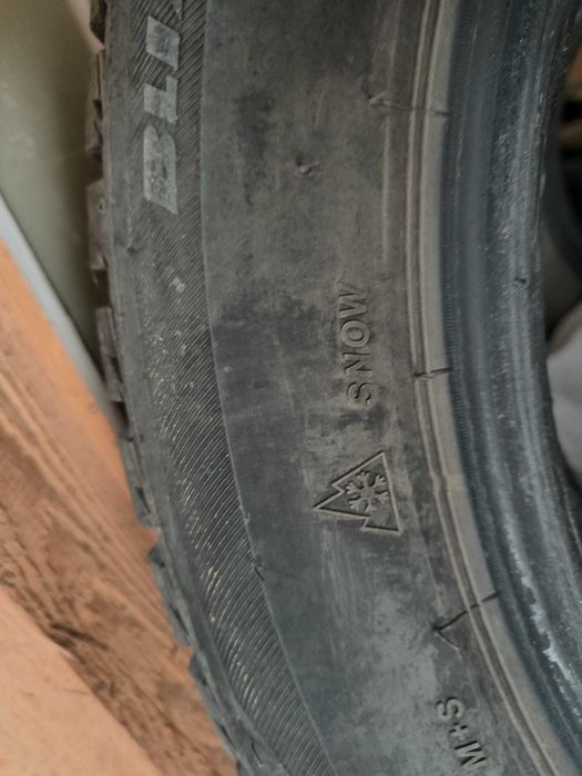 Opony zimowe Bridgestone