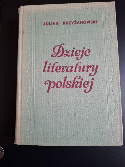 Zestaw książek do nauki o literaturze