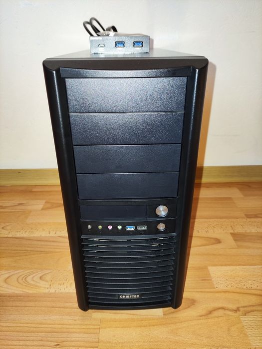 Продаю корпус CHIEFTEC SMART