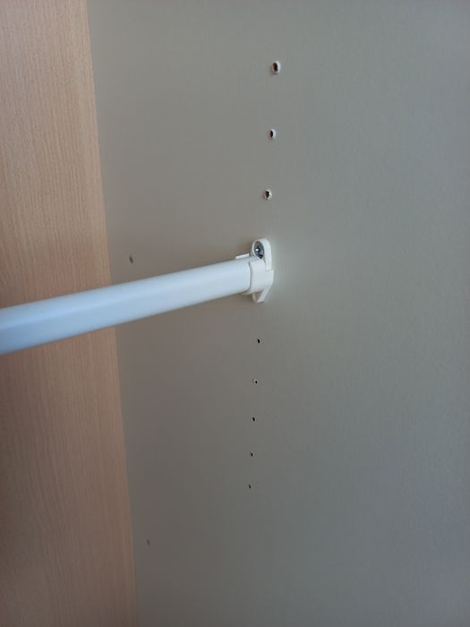 Roupeiro IKEA para quarto criança