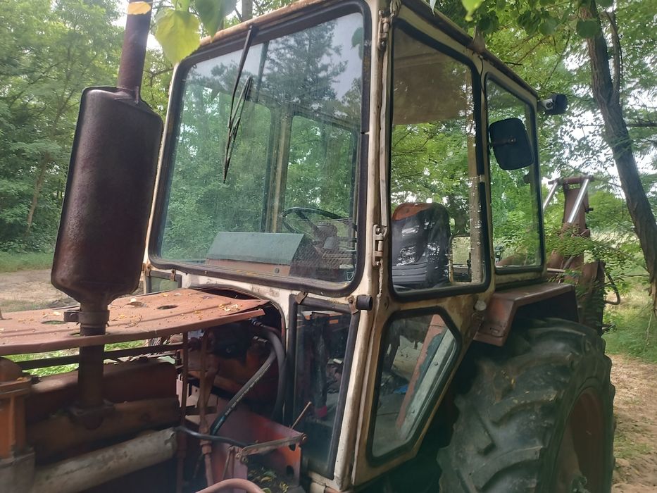 Kabina z błotnikami  MTZ Białoruś jumz  części