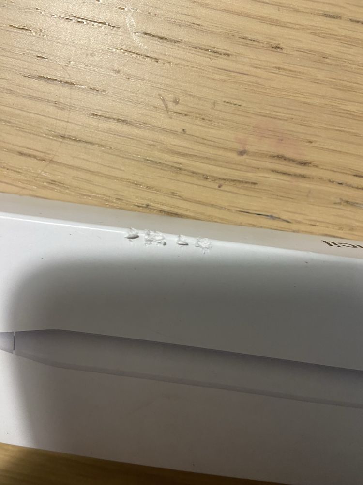 Apple pencil 1 bez gwarancji jak nowy tylko pudelko uszkodzone