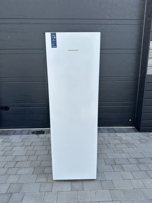 185 cm  Морозильна камера Liebherr FNc 5277