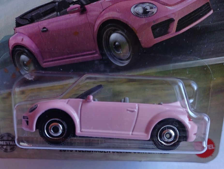 Matchbox 2019 Volkswagen Beetle Convertible różowy