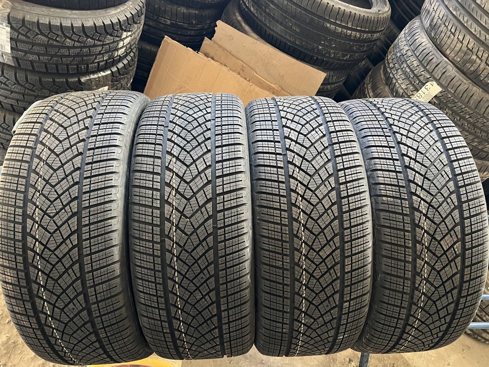 245/45/20 R20 Goodyear Ultra Grip Perfomance GEN1 4шт новые зима