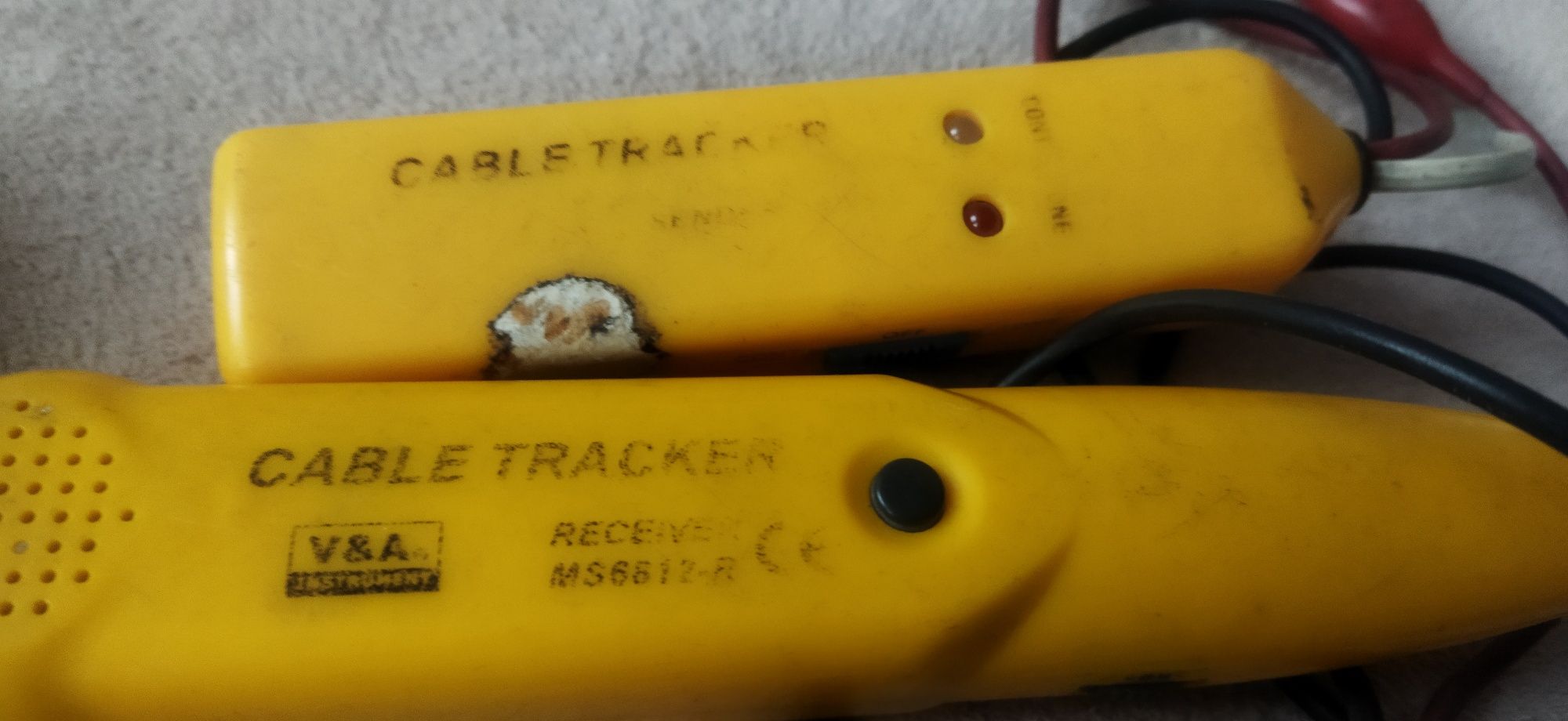 Tester gniazdek 220V, UT07B, szukacz przewodów, tester skrętki interne