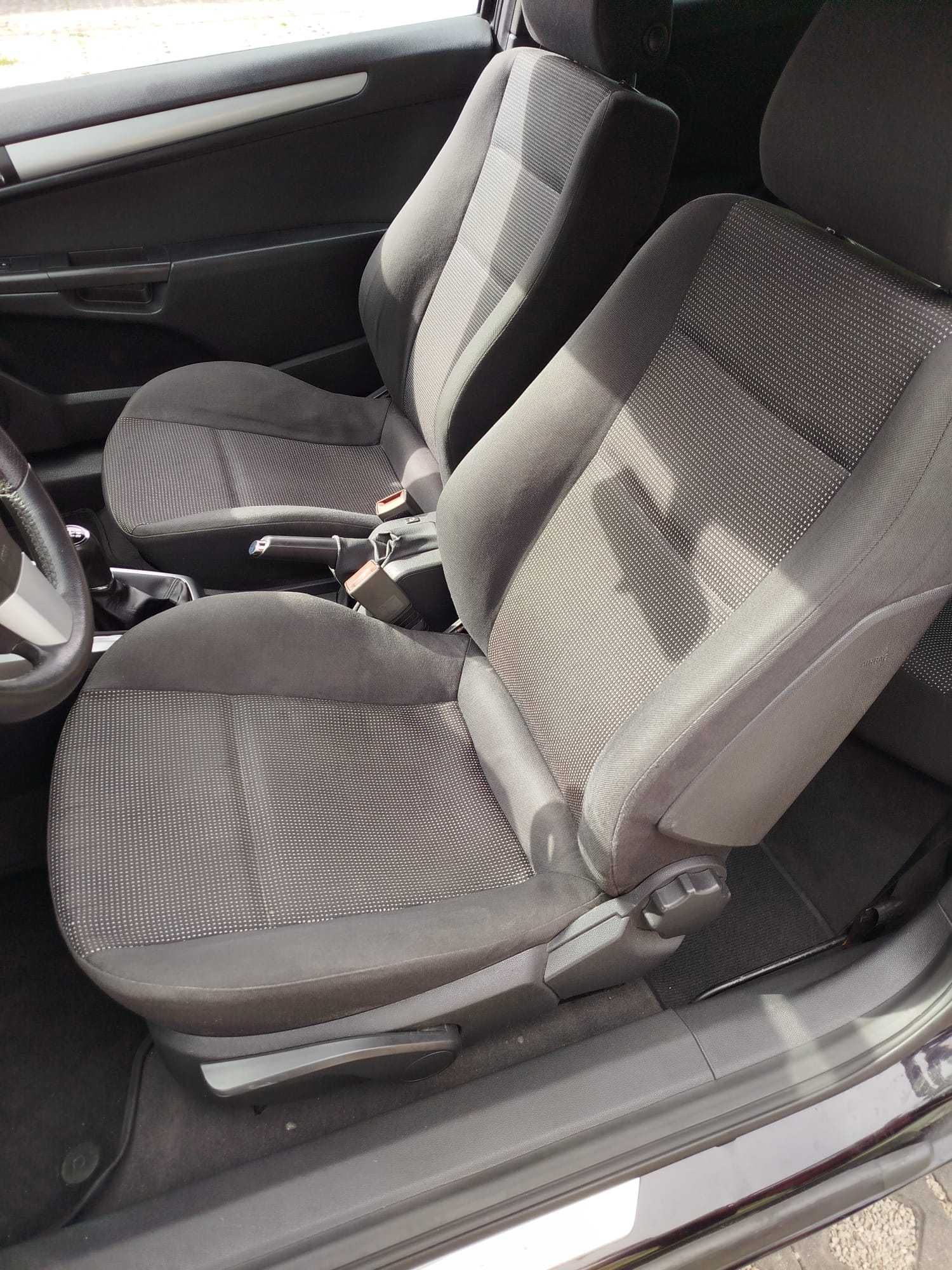 Opel Astra GTC 108 mil kms