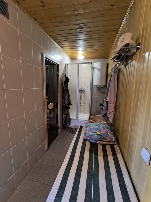 Дача з окремою банею