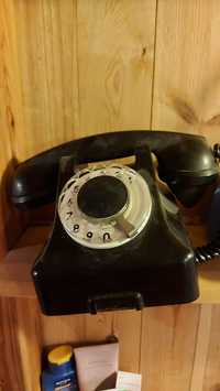 Telefon retro czarny na tarcze