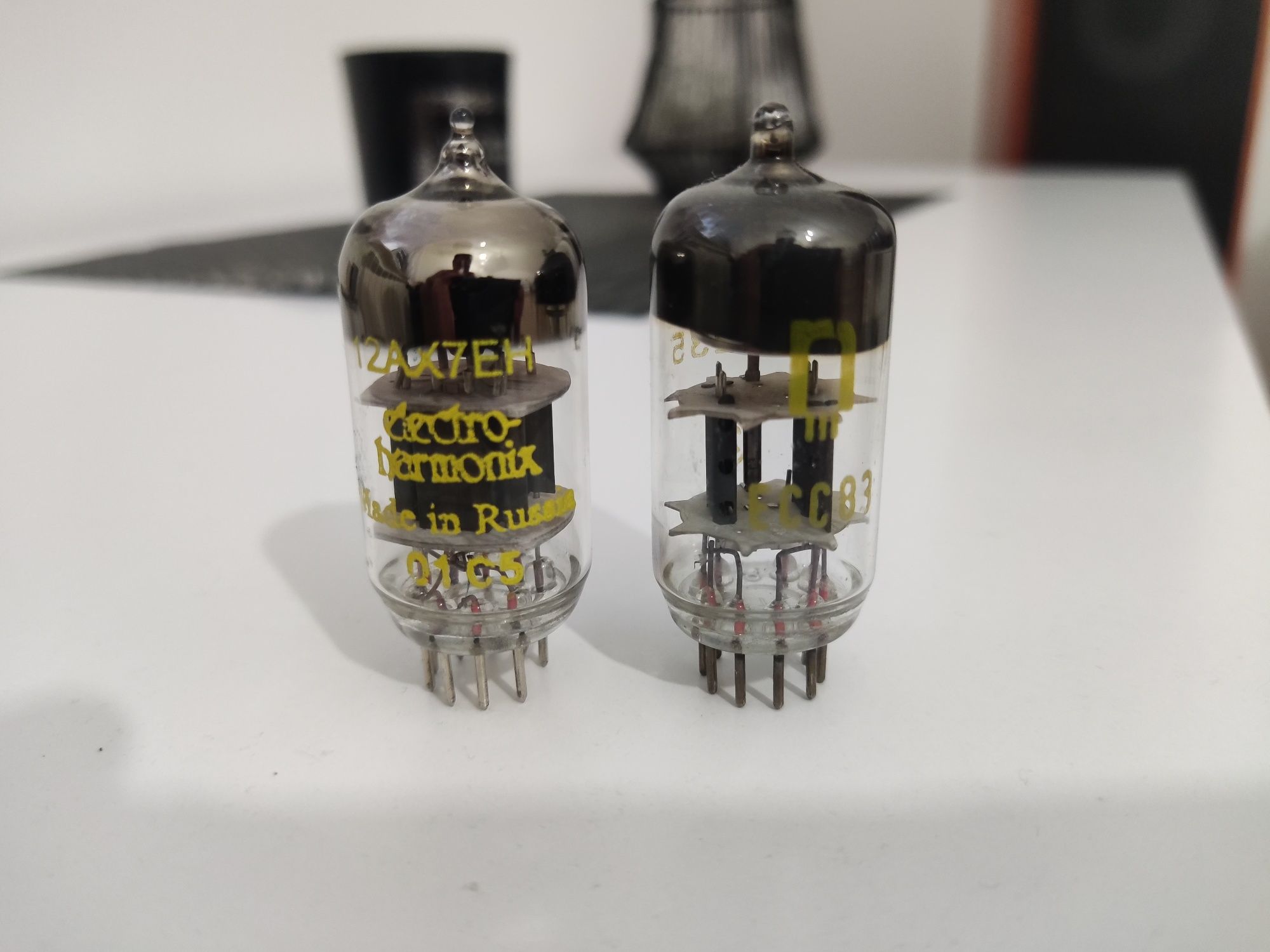 Wzmacniacz lampowy Xindak MT-3, pilot