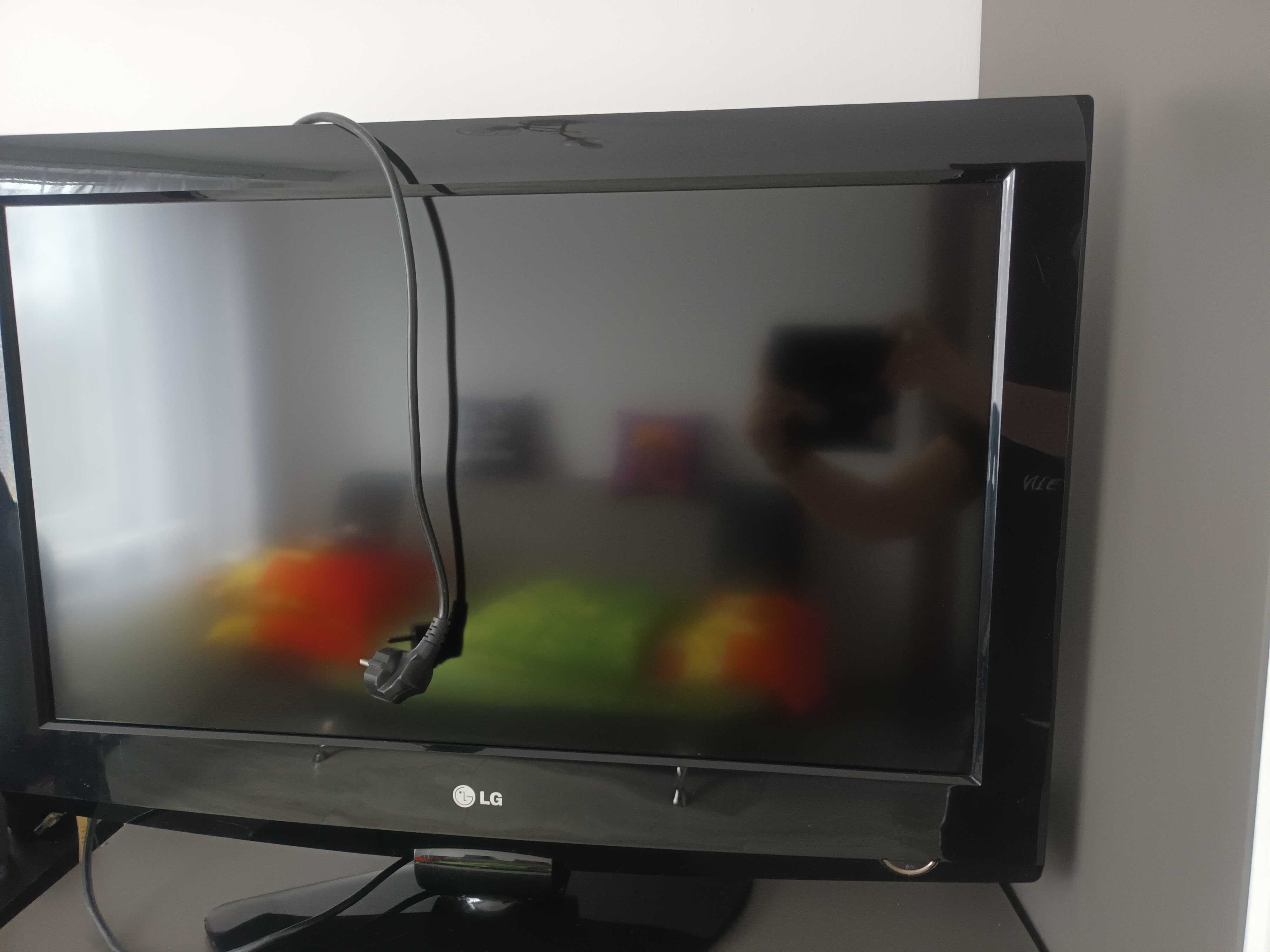 Telewizor LG używany.