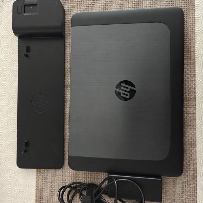 Portatil Zbook G2 com docking station