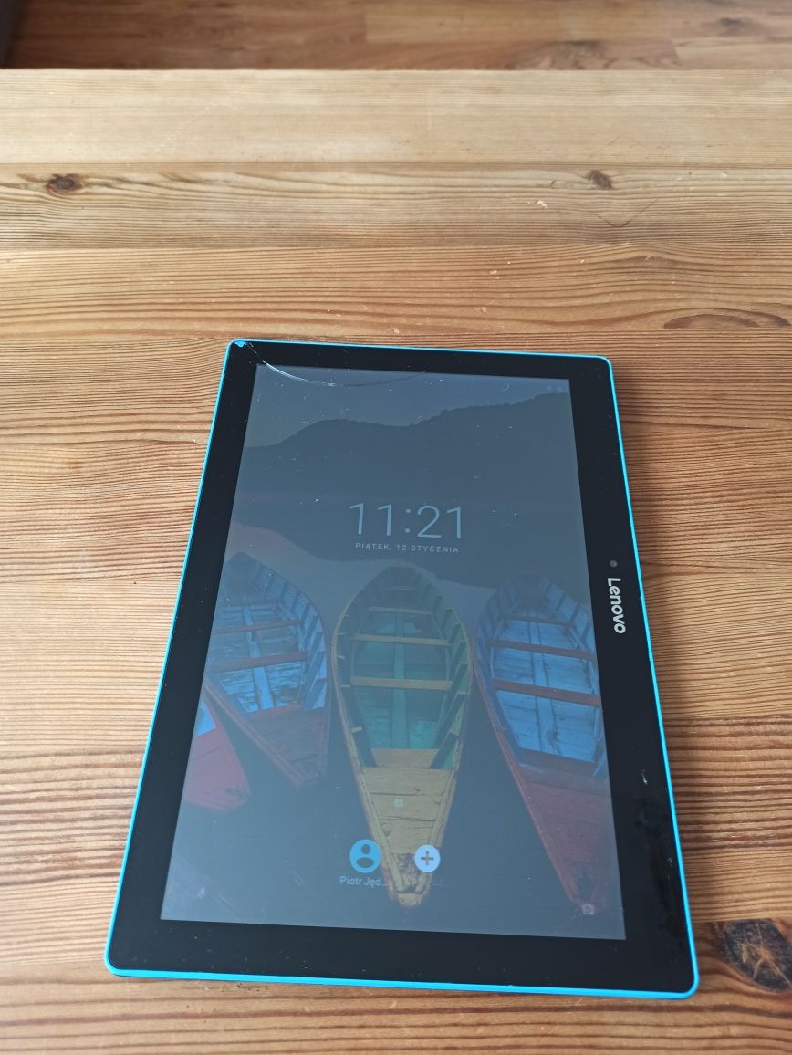 Tablet lenovo  TB-X103F android 6.0