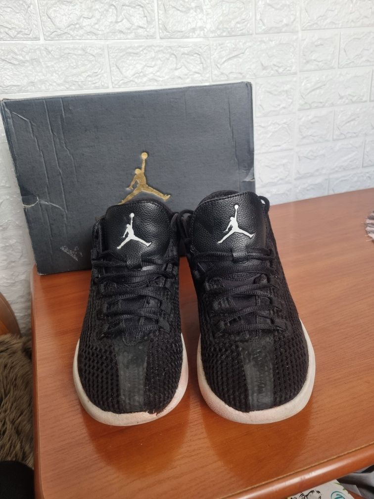 Buty Jordan 41 26cm