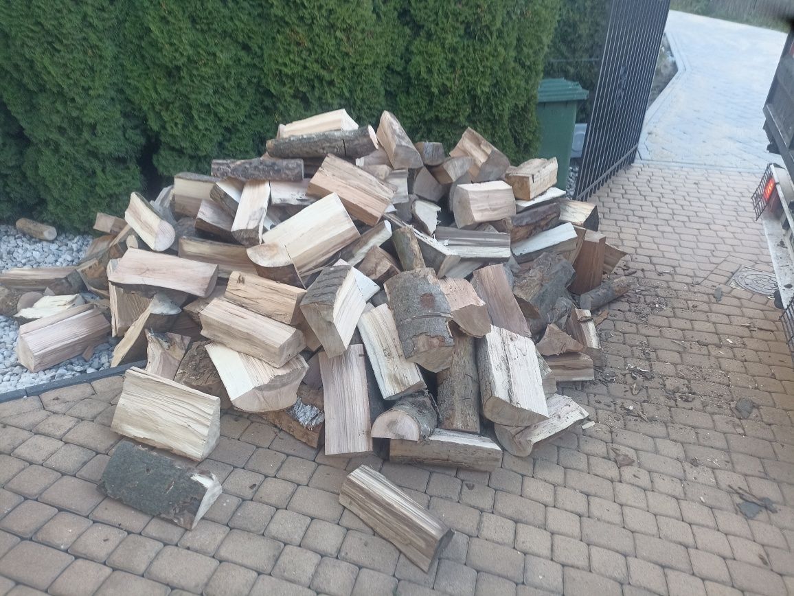 Drewno Opałowe kominkowe  Buk Jesion ***SUCHE***