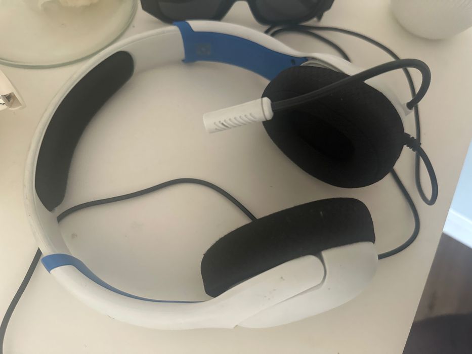 Auriculares  lPS5 com microfone