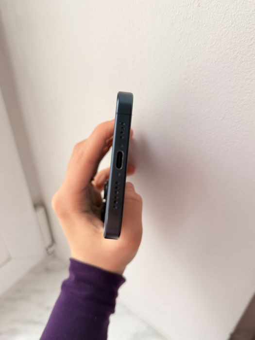 Айфон 15 про макс 256 в гарному стані з коробкою