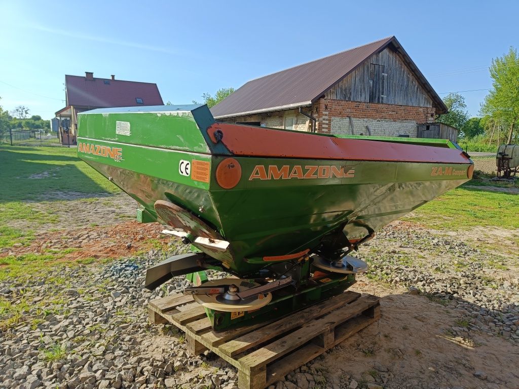 Rozsiewacz Amazone za-m compact 1500l