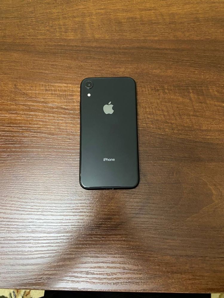 IPhone XR black 64GB