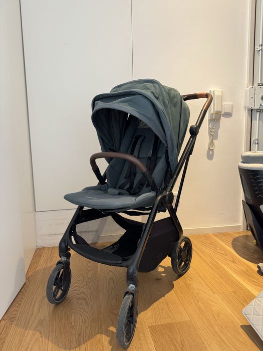 Stroller maxi-cosi Leona2