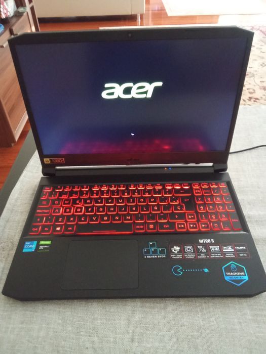 Portátil Gamer Acer Nitro 5 ( Com caixa )