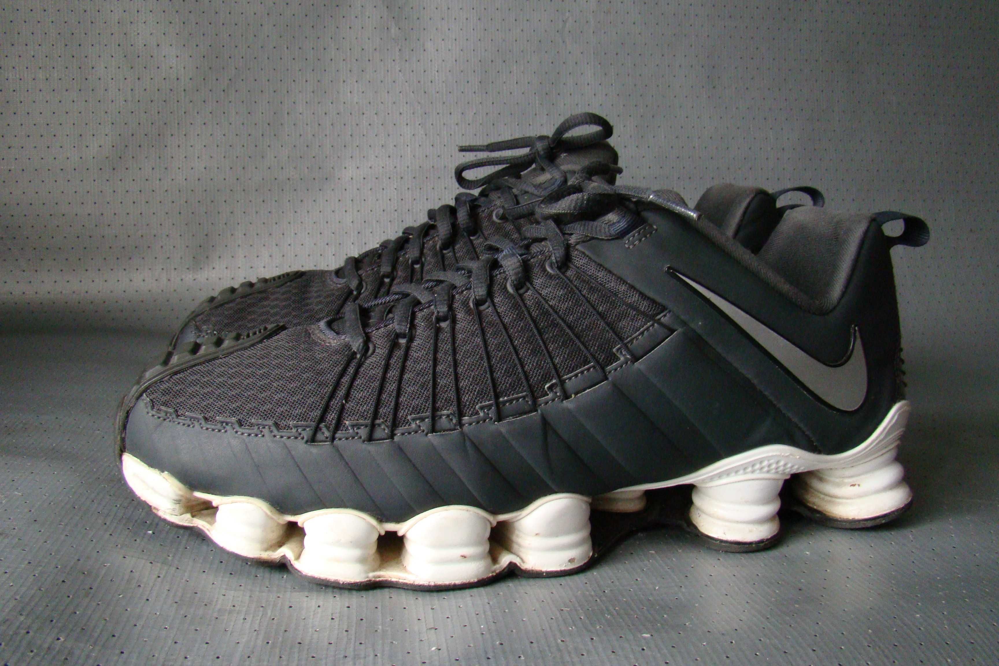 Кроссовки NIKE  SHOX Premium 44 - 45р. Оригинал !