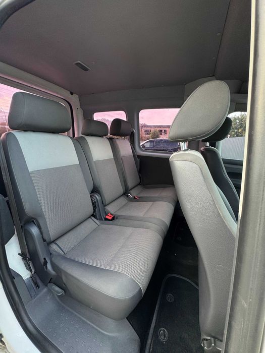 Volkswagen Caddy 2011 оригінальний пасажир турбодизель